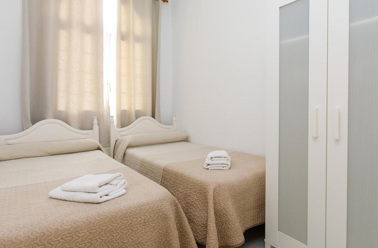 At Almoraide Rooms Suites (Adults Only) ネルハ エクステリア 写真